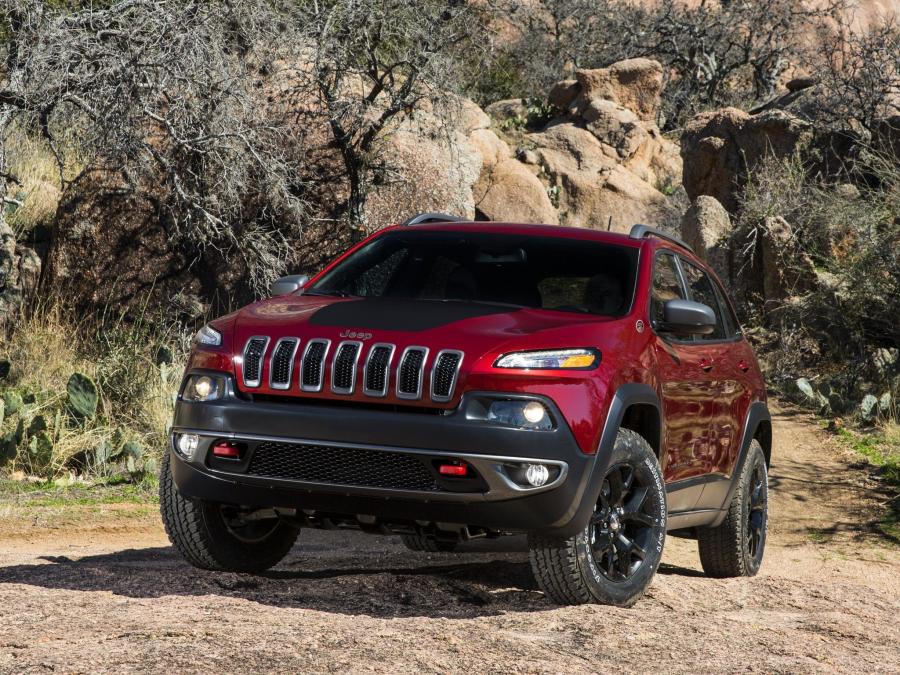 Jeep Cherokee Trailhawk 2013 года  (фото 1 из 31)